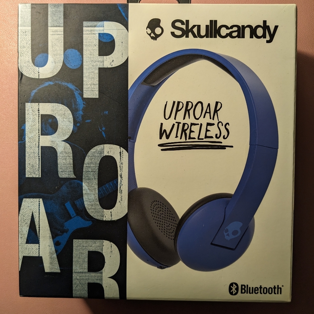 Skullcandy headphones BRAND NEW